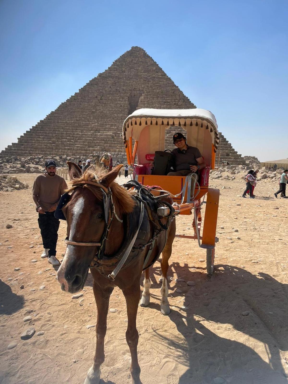 Momen Pyramids Inn Kafret el-Gabal Kültér fotó